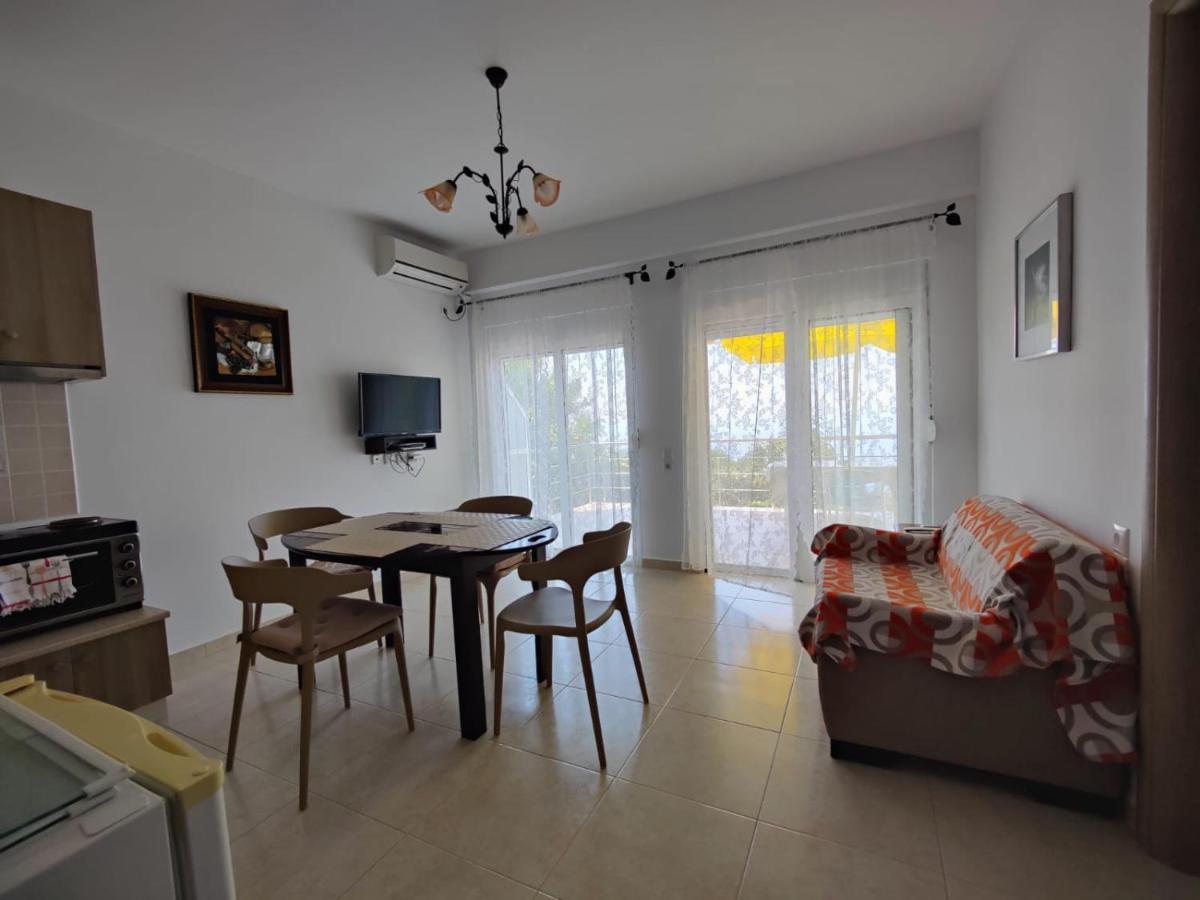 Amazing View At Kroi I Gjine, Apartamento *